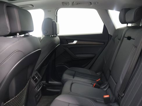 Used 2025 Audi Q5 2.0T Premium Plus w/ Premium Plus Package image 27