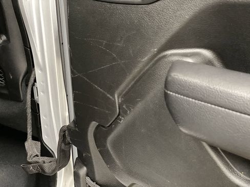 Used 2024 Jeep Wrangler Unlimited Rubicon image 31