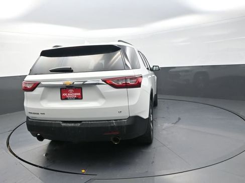 Used 2019 Chevrolet Traverse LT w/ LT Premium Package AWD/4WD image 12