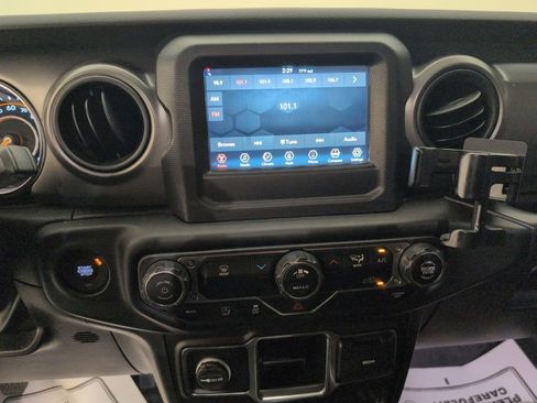 Used 2023 Jeep Wrangler Willys image 26