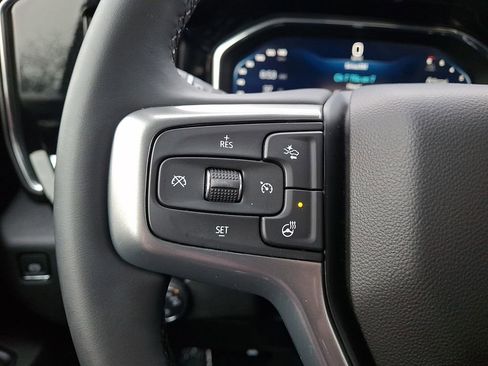 Used 2025 Chevrolet Silverado 1500 LT image 22