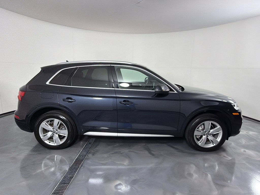 Used 2018 Audi Q5 2.0T Premium Plus w/ Premium Plus Package AWD/4WD image 4