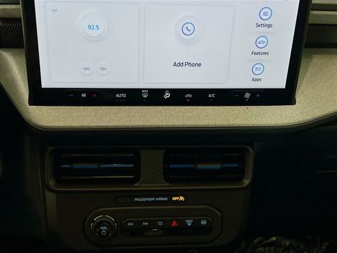 New 2026 Ford Maverick XLT image 9