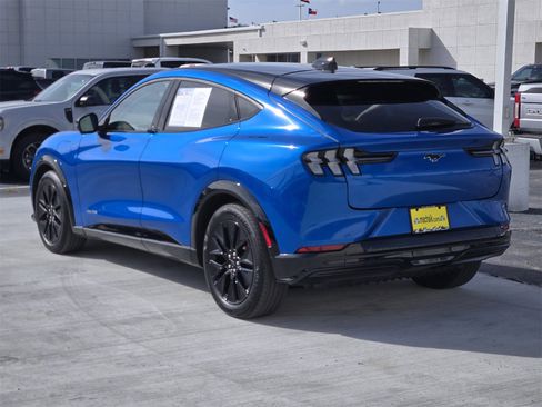 Used 2025 Ford Mustang Mach-E Premium w/ Sport Appearance Package image 5