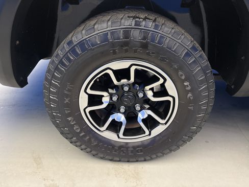 Used 2017 RAM 1500 Rebel w/ Luxury Group AWD/4WD image 8
