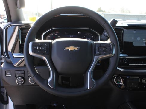New 2026 Chevrolet Silverado 3500 LT w/ Z71 Chrome Sport Edition AWD/4WD image 8