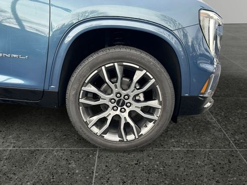 New 2026 GMC Acadia Denali Ultimate image 9