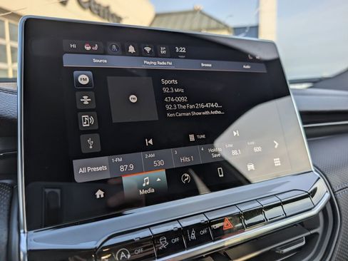 New 2026 Jeep Compass Latitude image 23