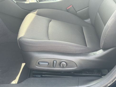 Used 2024 Chevrolet Malibu LT FWD image 14