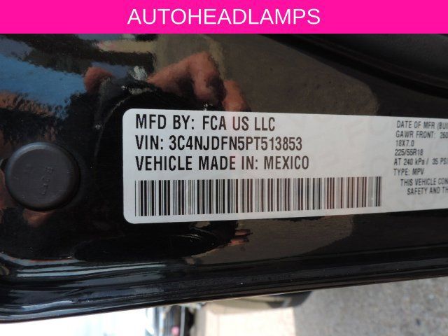 Used 2023 Jeep Compass Latitude AWD/4WD image 13
