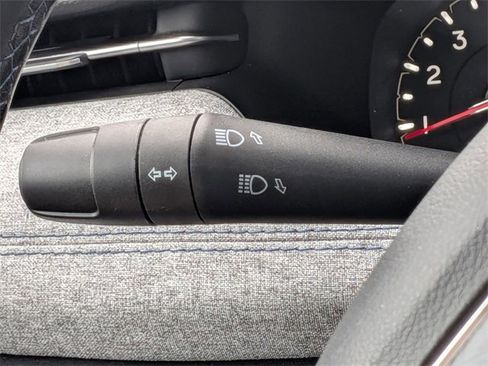 Used 2022 Jeep Compass Latitude w/ Convenience Group image 31