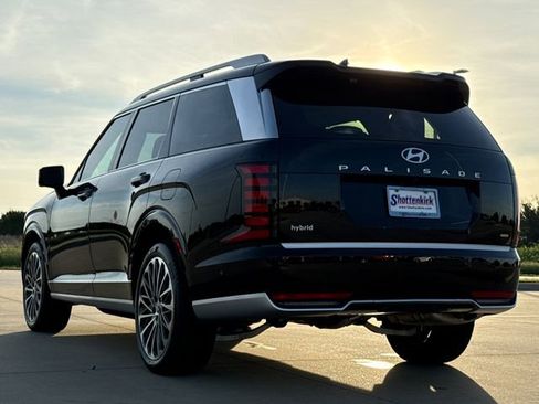 Used 2026 Hyundai Palisade Calligraphy AWD/4WD image 6