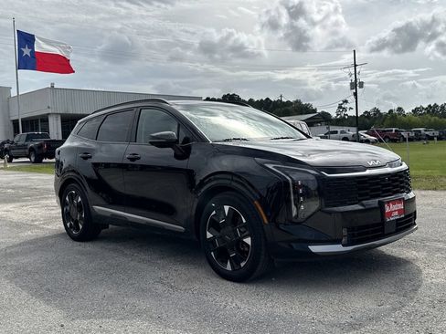 Used 2026 Kia Sportage SX FWD image 3