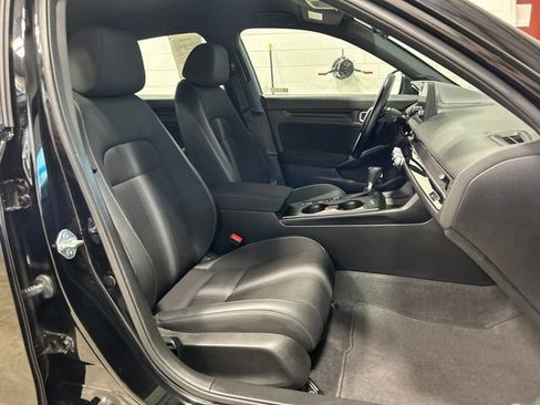 Used 2024 Honda Civic Sport image 15