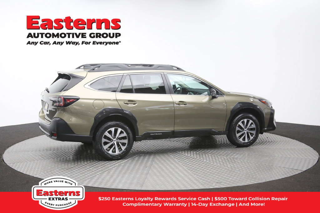Used 2024 Subaru Outback Premium AWD/4WD image 38
