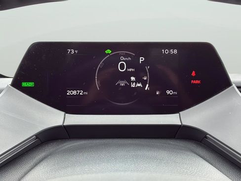 Used 2024 Toyota Prius Limited w/ Limited Premium Package FWD image 25