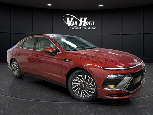 New 2025 Hyundai Sonata Limited image 39