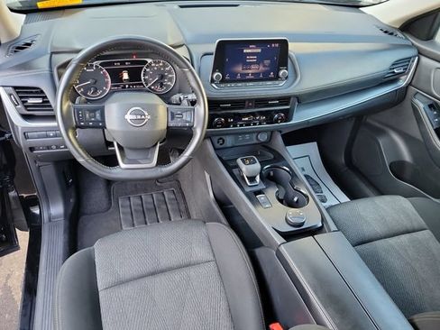Used 2025 Nissan Rogue SV AWD/4WD image 17