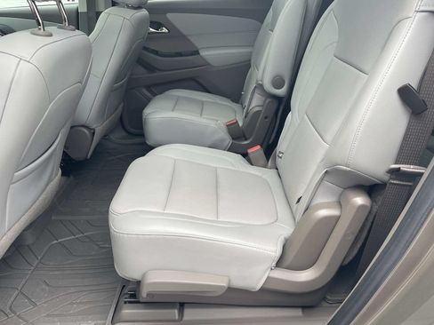 Used 2020 Chevrolet Traverse Premier w/ LPO, Floor Liner Package FWD image 14