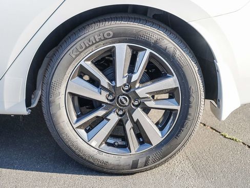 New 2025 Nissan Versa SV w/ Trunk Package image 12