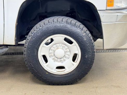 Used 2014 Chevrolet Silverado 2500 W/T image 4