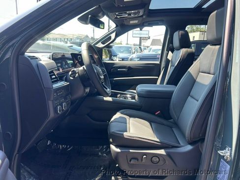 Used 2026 Chevrolet Tahoe RST w/ Comfort Package AWD/4WD image 12