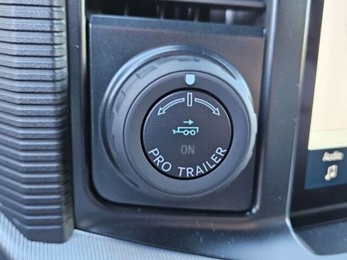 New 2025 Ford F150 Lariat w/ Equipment Group 502A High image 23