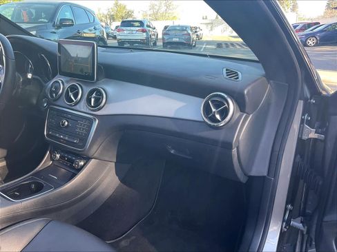 Used 2016 Mercedes-Benz CLA 250 4MATIC image 17