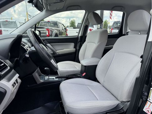 Used 2018 Subaru Forester 2.5i w/ Alloy Wheel Package AWD/4WD image 14