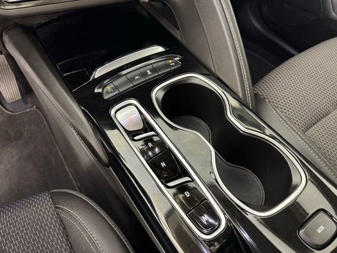 Used 2022 Buick Envision Preferred image 19