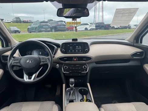 Used 2020 Hyundai Santa Fe SEL AWD/4WD image 16