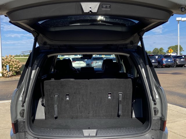 Used 2025 Hyundai Santa Fe SEL FWD image 27