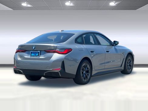 Used 2023 BMW i4 eDrive35 RWD image 8
