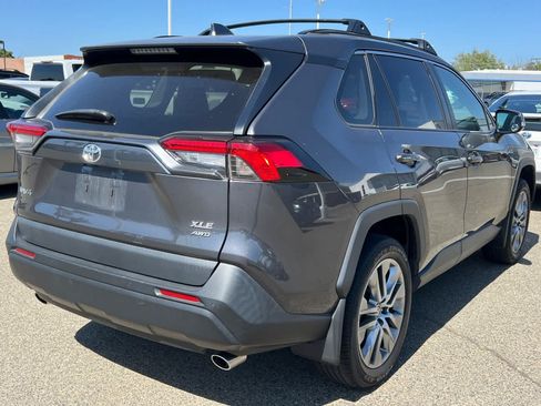 Used 2023 Toyota RAV4 XLE Premium AWD/4WD image 4