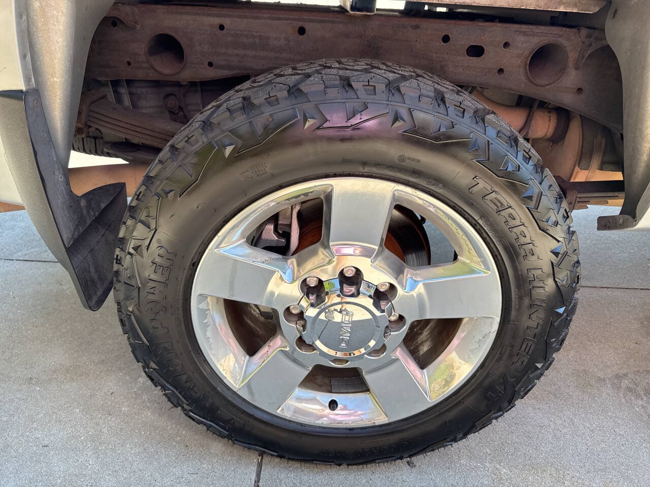 Used 2012 GMC Sierra 2500 SLE w/ SLE Preferred Package AWD/4WD image 31