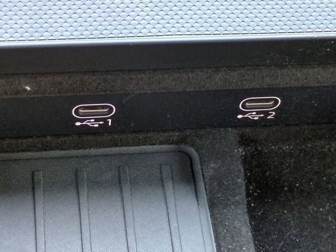 Used 2023 Audi Q7 3.0T Prestige image 24