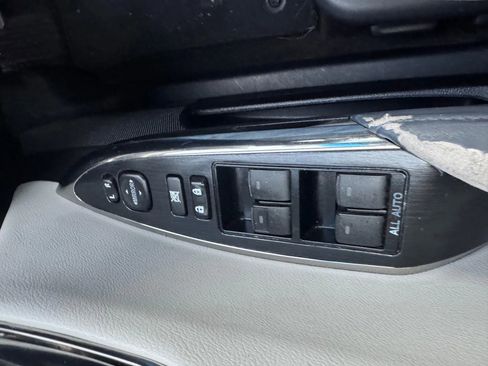 Used 2015 Toyota Avalon XLE Premium image 24