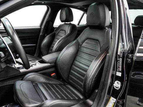 Used 2023 Alfa Romeo Giulia Veloce image 49