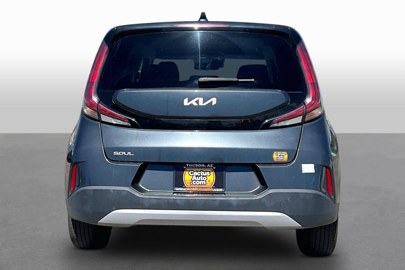 Used 2023 Kia Soul LX w/ Option Group 015 FWD image 4