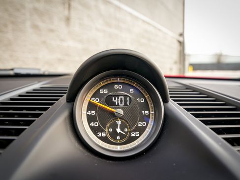 Used 2018 Porsche 911 GT3 image 21