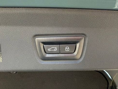 Used 2025 BMW 430i w/ M Sport Package image 16