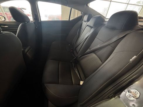 Used 2025 Nissan Altima 2.5 SV image 27