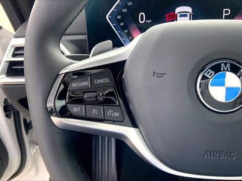 Used 2025 BMW 330i Sedan image 22