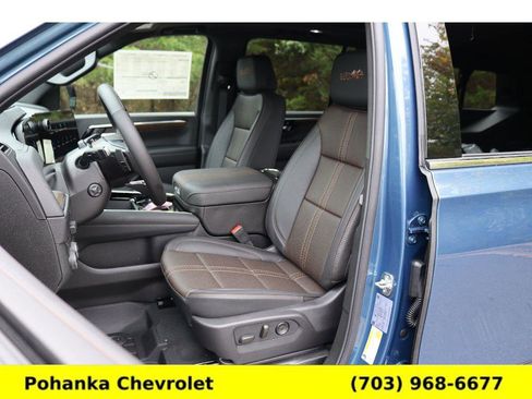 New 2026 Chevrolet Suburban High Country image 23