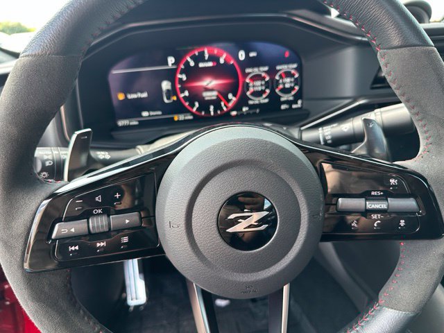 Used 2025 Nissan Z NISMO RWD image 24