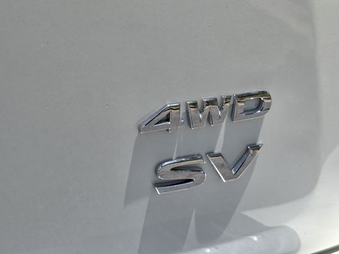 Used 2020 Nissan Pathfinder SV AWD/4WD image 30