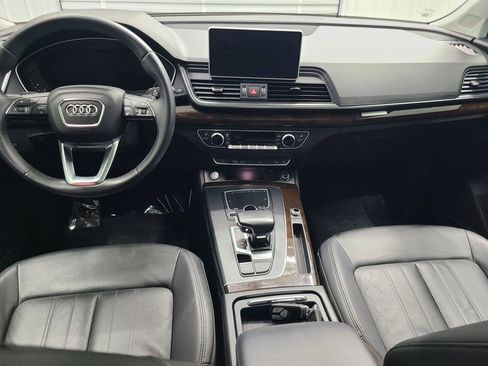 Used 2018 Audi Q5 2.0T Premium Plus w/ Premium Plus Package AWD/4WD image 2