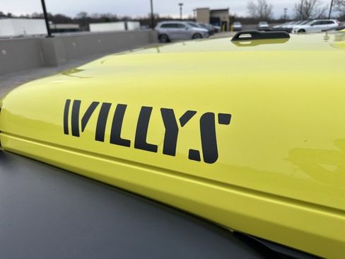 Used 2023 Jeep Wrangler Willys image 34