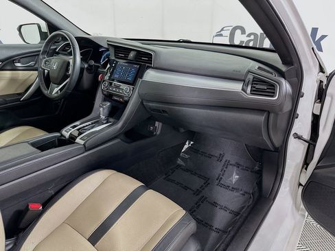 Used 2016 Honda Civic Touring image 35