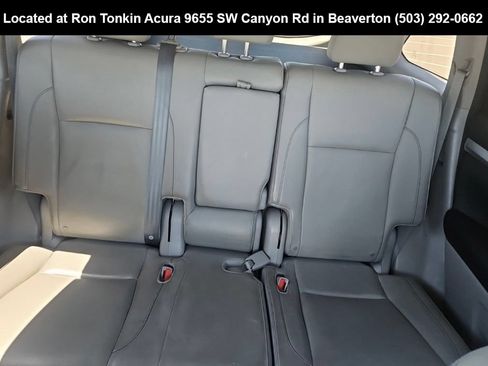 Used 2016 Toyota Highlander XLE AWD/4WD image 10